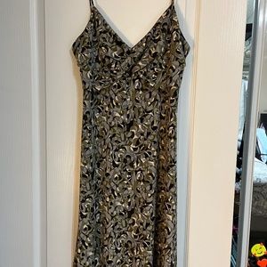 Evening spaguetti straps dress